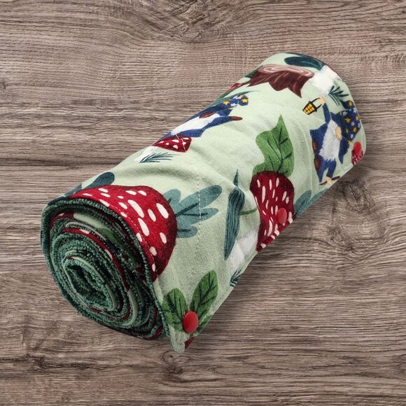 Eco-Friendly Reusable Paper Towels in Gnomes and Mushrooms Print - Picture 4 of 4